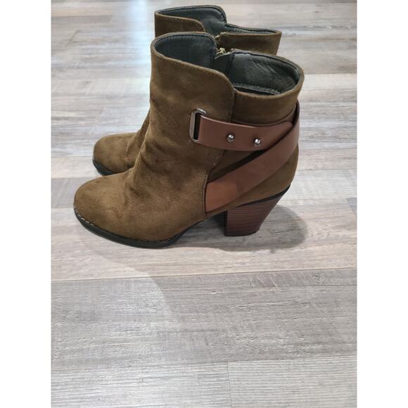 Justfab size 6.5 womens olive halina booties - Picture 3 of 8